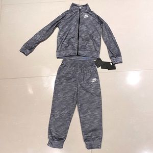 2 piece track set for kids sizes 4T